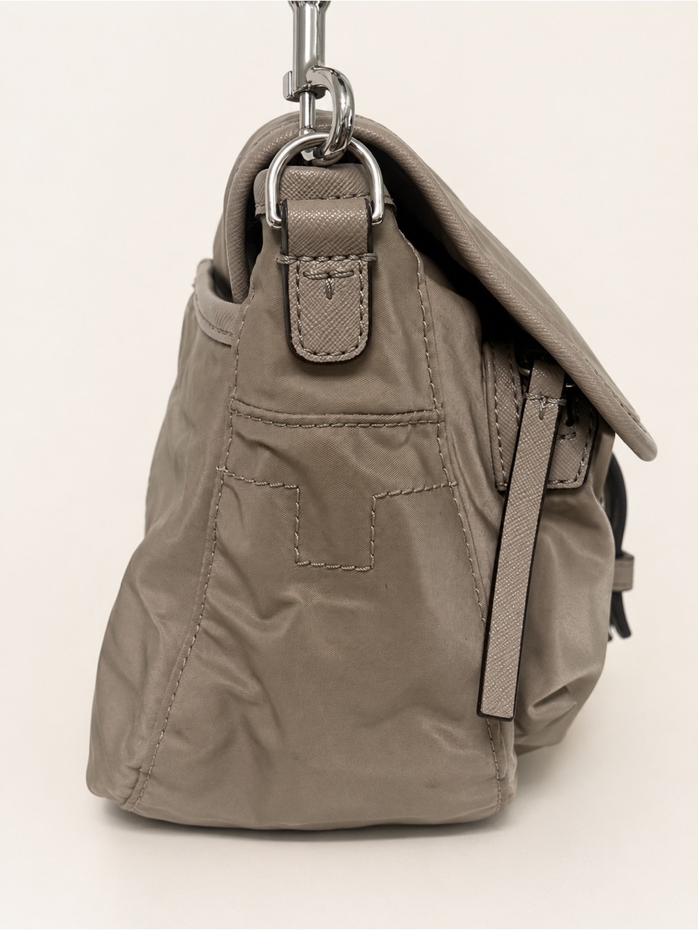 Tory Burch Scout Perry Nylon Crossbody Bag Taupe Adjustable Strap - Picture 3 of 11
